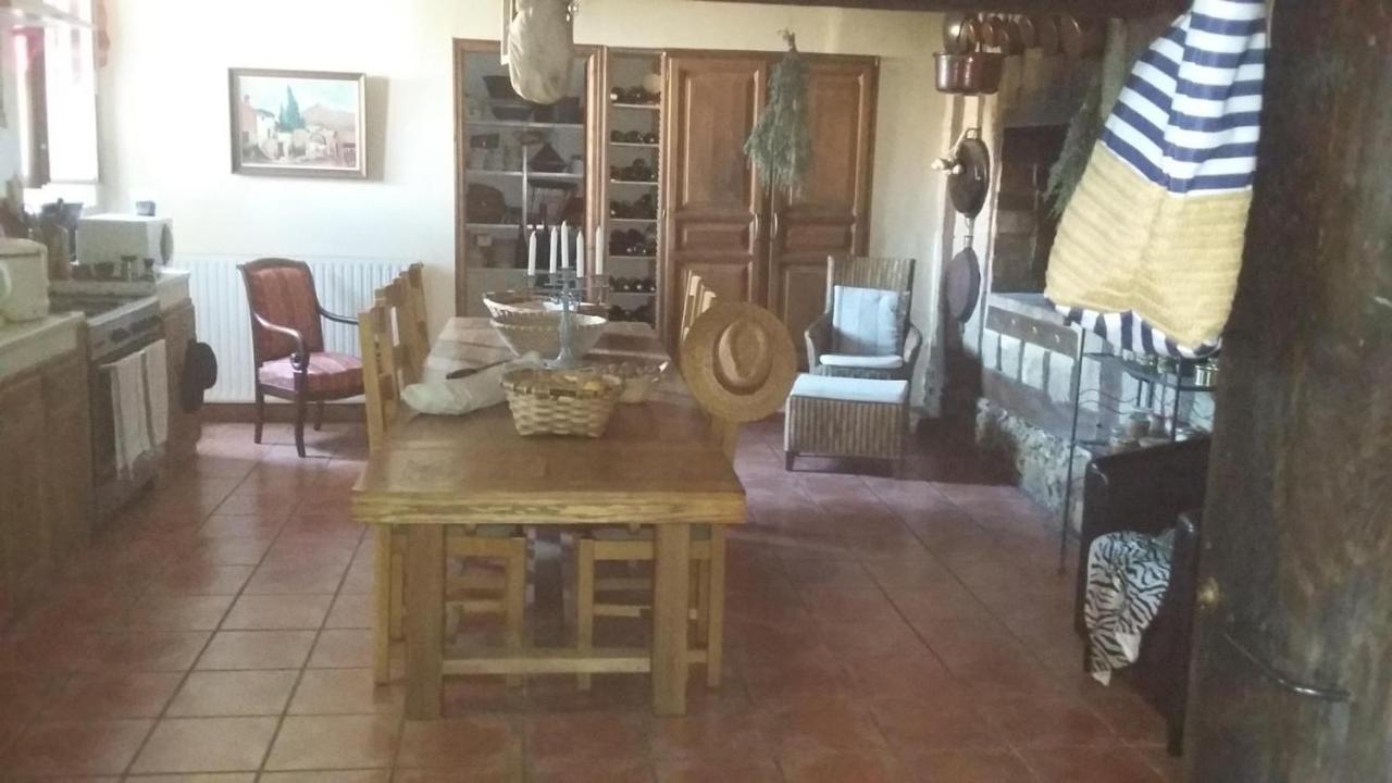 Maison D'Hotes Le Chai D'Armagnac Monguilhem Exterior foto